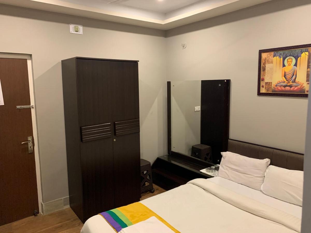 Gd Hotel Njp Shiliguri Exterior foto