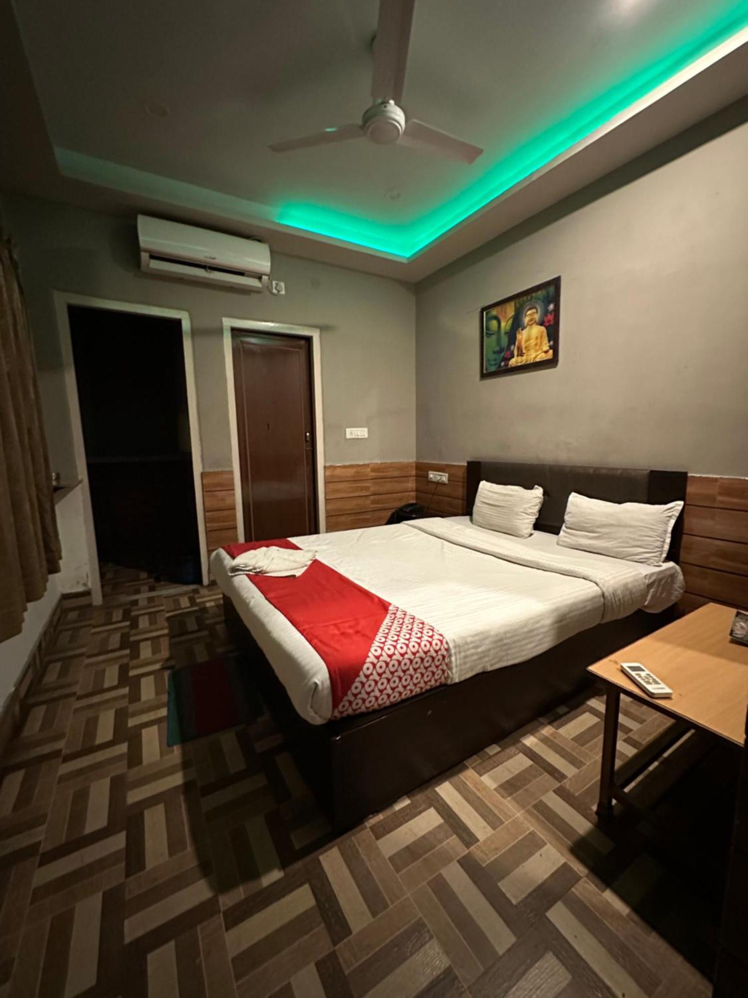 Gd Hotel Njp Shiliguri Exterior foto